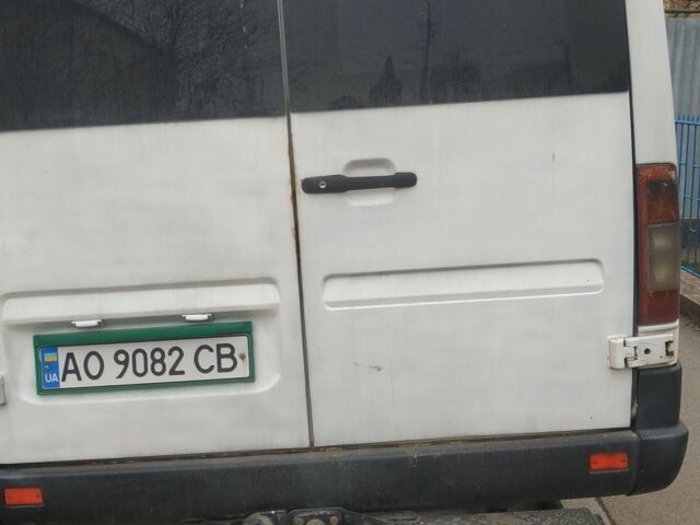 Белый Мерседес Sprinter, объемом двигателя 2.2 л и пробегом 3 тыс. км за 5500 $, фото 6 на Automoto.ua