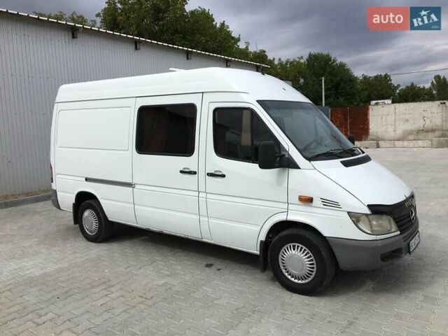 Білий Мерседес Sprinter, об'ємом двигуна 2.1 л та пробігом 760 тис. км за 8500 $, фото 3 на Automoto.ua