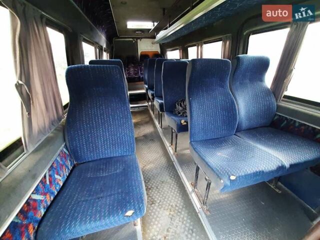 Білий Мерседес Sprinter, об'ємом двигуна 2.3 л та пробігом 300 тис. км за 3200 $, фото 5 на Automoto.ua