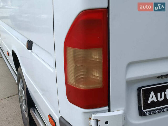 Белый Мерседес Sprinter, объемом двигателя 2.2 л и пробегом 732 тыс. км за 8240 $, фото 10 на Automoto.ua