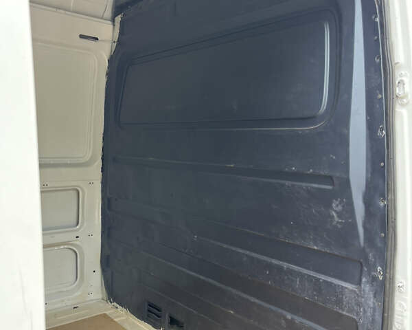 Белый Мерседес Sprinter, объемом двигателя 2.3 л и пробегом 596 тыс. км за 8000 $, фото 29 на Automoto.ua