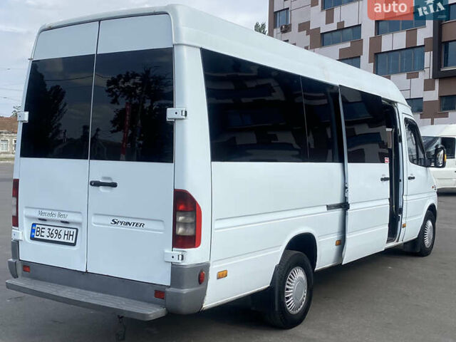Белый Мерседес Sprinter, объемом двигателя 2.16 л и пробегом 600 тыс. км за 9800 $, фото 4 на Automoto.ua