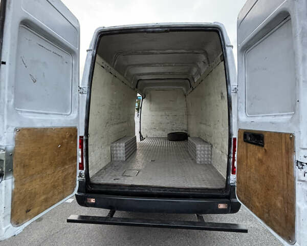 Белый Мерседес Sprinter, объемом двигателя 2.15 л и пробегом 640 тыс. км за 7800 $, фото 19 на Automoto.ua