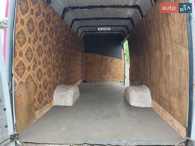 Белый Мерседес Sprinter, объемом двигателя 2.87 л и пробегом 751 тыс. км за 7000 $, фото 37 на Automoto.ua