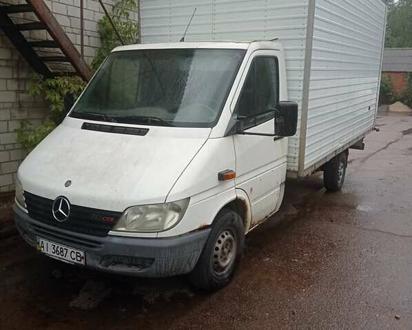 Білий Мерседес Sprinter, об'ємом двигуна 2.2 л та пробігом 320 тис. км за 8200 $, фото 3 на Automoto.ua