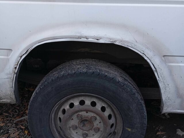 Мерседес Sprinter 2001 у Кам'янське (Дніпродзержинськ) на Automoto.ua Білий Мерседес Sprinter, об'ємом двигуна 2.2 л та пробігом 1 тис. км за 5000 $, фото 16 на Automoto.ua