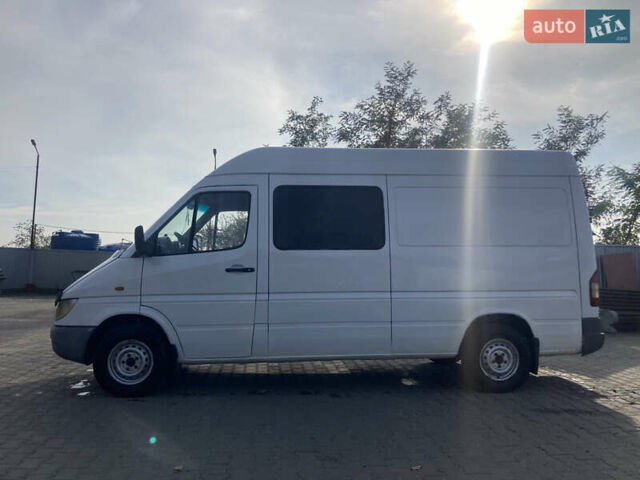 Белый Мерседес Sprinter, объемом двигателя 2.15 л и пробегом 34 тыс. км за 7900 $, фото 3 на Automoto.ua
