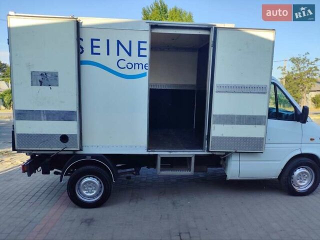 Білий Мерседес Sprinter, об'ємом двигуна 2.69 л та пробігом 721 тис. км за 10900 $, фото 8 на Automoto.ua