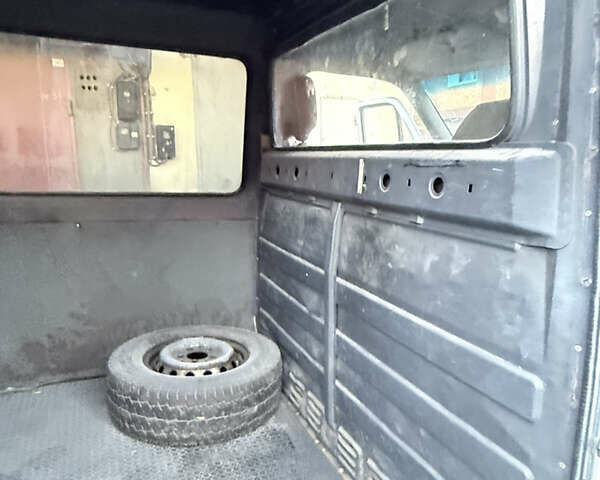 Мерседес Sprinter 2001 в Хмельницком на Automoto.ua Белый Мерседес Sprinter, объемом двигателя 2.7 л и пробегом 451 тыс. км за 7999 $, фото 29 на Automoto.ua