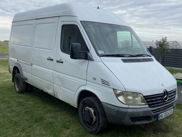 Мерседес Sprinter 2001 у Сарнах на Automoto.ua Білий Мерседес Sprinter, об'ємом двигуна 2.2 л та пробігом 450 тис. км за 7400 $, фото 15 на Automoto.ua