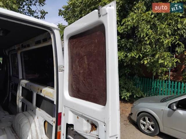 Белый Мерседес Sprinter, объемом двигателя 2.15 л и пробегом 256 тыс. км за 8000 $, фото 71 на Automoto.ua