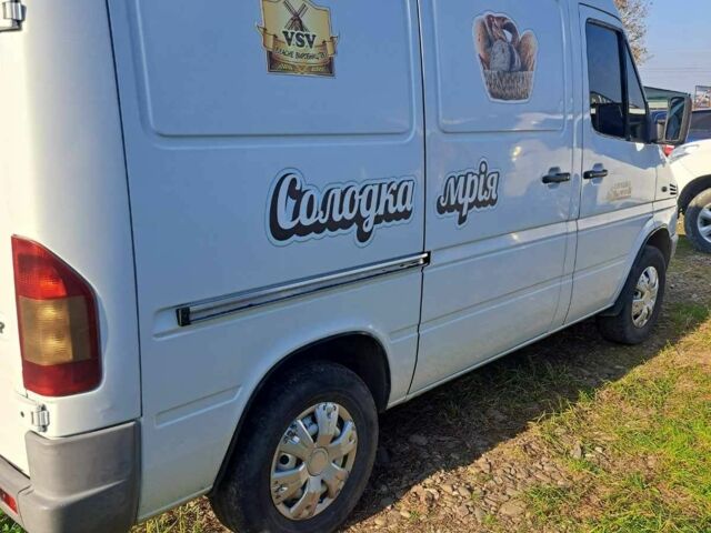 Белый Мерседес Sprinter, объемом двигателя 2.1 л и пробегом 370 тыс. км за 6200 $, фото 5 на Automoto.ua