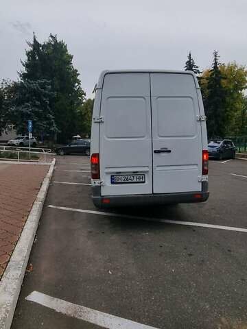 Белый Мерседес Sprinter, объемом двигателя 2.15 л и пробегом 217 тыс. км за 11500 $, фото 5 на Automoto.ua
