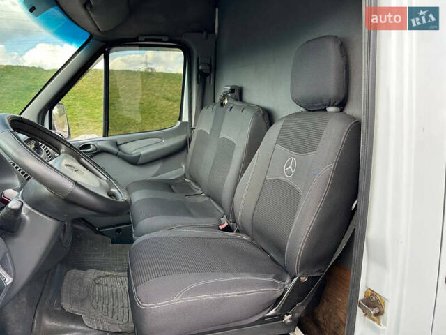Белый Мерседес Sprinter, объемом двигателя 2.3 л и пробегом 775 тыс. км за 8699 $, фото 18 на Automoto.ua