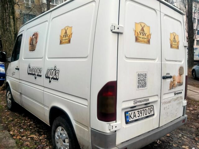 Белый Мерседес Sprinter, объемом двигателя 2.1 л и пробегом 370 тыс. км за 6200 $, фото 9 на Automoto.ua