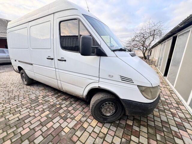 Белый Мерседес Sprinter, объемом двигателя 2.1 л и пробегом 3 тыс. км за 5950 $, фото 1 на Automoto.ua