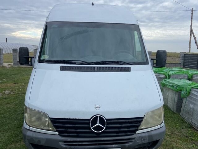 Мерседес Sprinter 2001 у Сарнах на Automoto.ua Білий Мерседес Sprinter, об'ємом двигуна 2.2 л та пробігом 450 тис. км за 7400 $, фото 16 на Automoto.ua