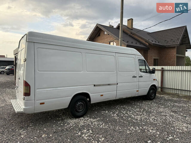 Білий Мерседес Sprinter, об'ємом двигуна 2.15 л та пробігом 600 тис. км за 8700 $, фото 5 на Automoto.ua