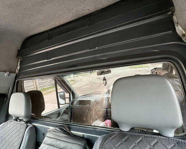 Білий Мерседес Sprinter, об'ємом двигуна 2.15 л та пробігом 628 тис. км за 4750 $, фото 10 на Automoto.ua