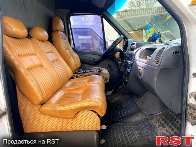 Белый Мерседес Sprinter, объемом двигателя 2.1 л и пробегом 0 тыс. км за 6500 $, фото 6 на Automoto.ua