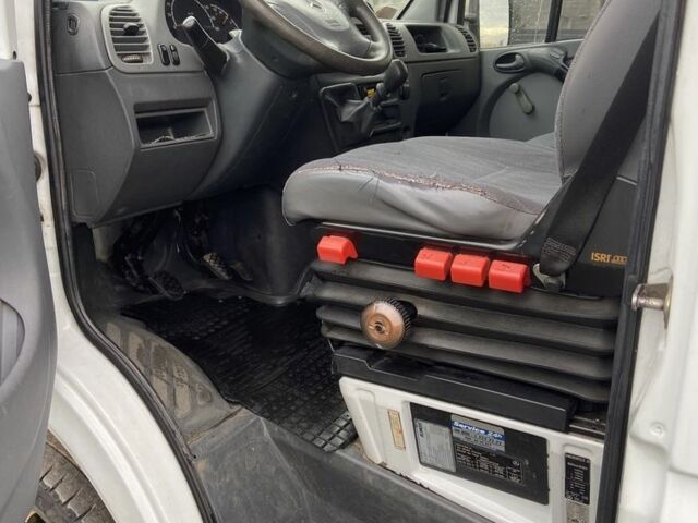 Мерседес Sprinter 2001 у Сарнах на Automoto.ua Білий Мерседес Sprinter, об'ємом двигуна 2.2 л та пробігом 450 тис. км за 7400 $, фото 6 на Automoto.ua