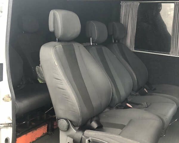 Белый Мерседес Sprinter, объемом двигателя 2.2 л и пробегом 400 тыс. км за 8500 $, фото 17 на Automoto.ua
