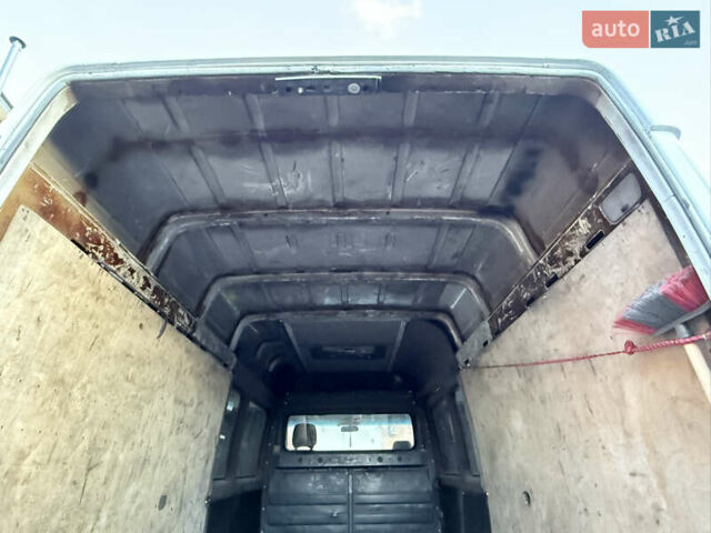 Мерседес Sprinter 2001 в Хмельницком на Automoto.ua Белый Мерседес Sprinter, объемом двигателя 2.7 л и пробегом 451 тыс. км за 7999 $, фото 12 на Automoto.ua