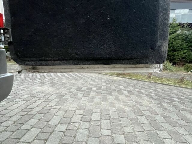 Белый Мерседес Sprinter, объемом двигателя 2.7 л и пробегом 700 тыс. км за 13800 $, фото 16 на Automoto.ua