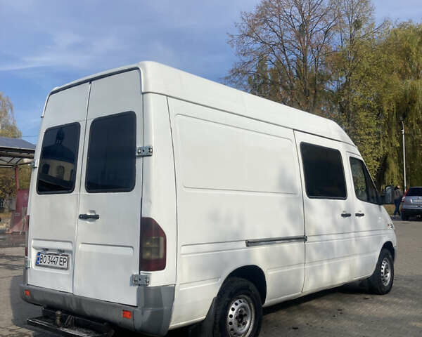 Белый Мерседес Sprinter, объемом двигателя 2.15 л и пробегом 34 тыс. км за 7900 $, фото 7 на Automoto.ua