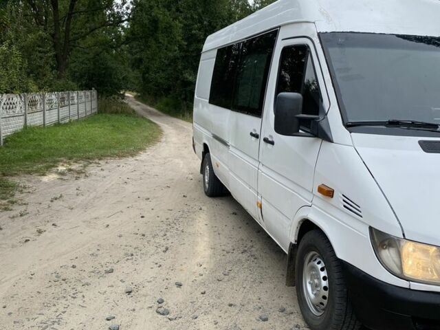 Білий Мерседес Sprinter, об'ємом двигуна 2.1 л та пробігом 358 тис. км за 5500 $, фото 2 на Automoto.ua