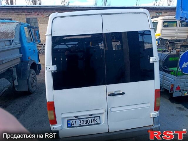 Білий Мерседес Sprinter, об'ємом двигуна 2.1 л та пробігом 1 тис. км за 4700 $, фото 2 на Automoto.ua