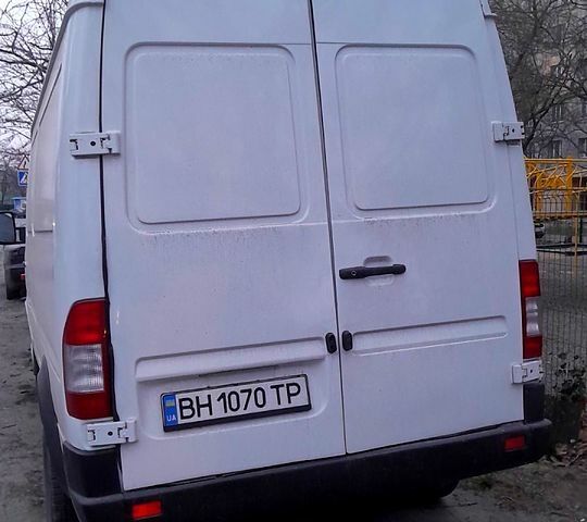 Білий Мерседес Sprinter, об'ємом двигуна 2.1 л та пробігом 926 тис. км за 10800 $, фото 9 на Automoto.ua