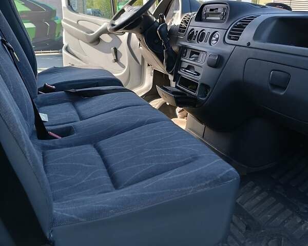 Білий Мерседес Sprinter, об'ємом двигуна 2.2 л та пробігом 470 тис. км за 9800 $, фото 5 на Automoto.ua