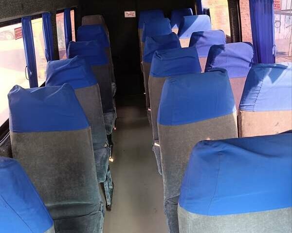 Белый Мерседес Sprinter, объемом двигателя 2.69 л и пробегом 500 тыс. км за 10500 $, фото 10 на Automoto.ua
