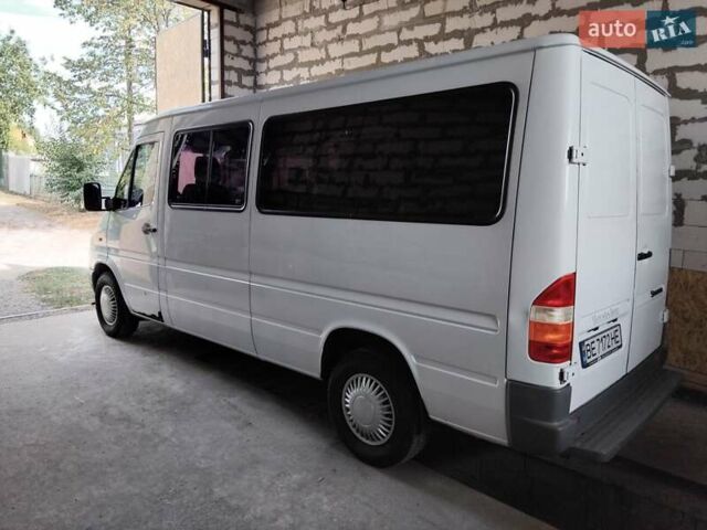 Белый Мерседес Sprinter, объемом двигателя 2.15 л и пробегом 256 тыс. км за 8000 $, фото 37 на Automoto.ua