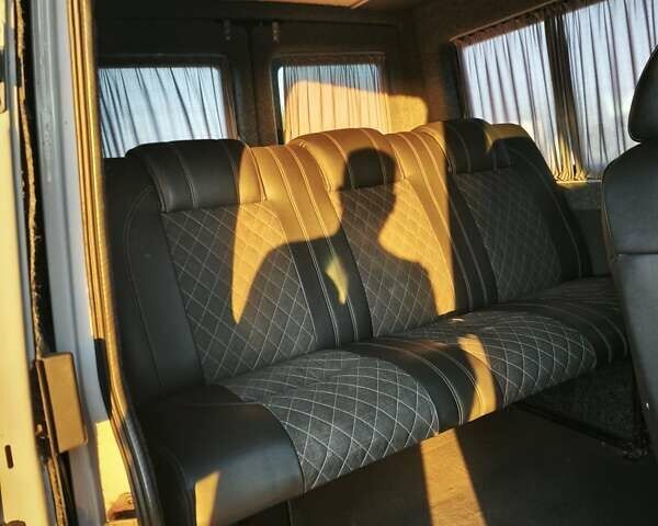 Білий Мерседес Sprinter, об'ємом двигуна 2.1 л та пробігом 560 тис. км за 8800 $, фото 2 на Automoto.ua
