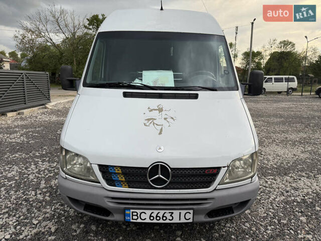 Білий Мерседес Sprinter, об'ємом двигуна 2.15 л та пробігом 600 тис. км за 8700 $, фото 2 на Automoto.ua