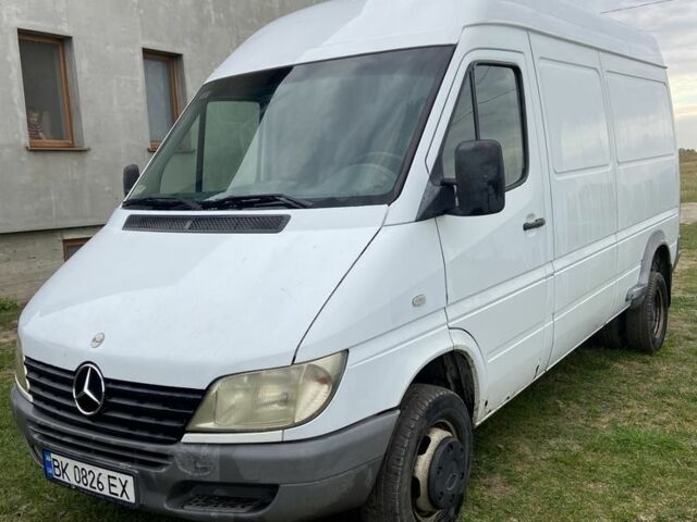 Мерседес Sprinter 2001 у Сарнах на Automoto.ua Білий Мерседес Sprinter, об'ємом двигуна 2.2 л та пробігом 450 тис. км за 7400 $, фото 14 на Automoto.ua