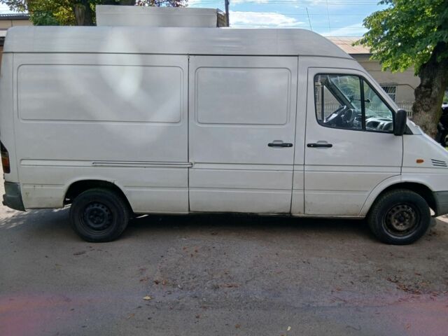 Білий Мерседес Sprinter, об'ємом двигуна 2.2 л та пробігом 87 тис. км за 6000 $, фото 1 на Automoto.ua