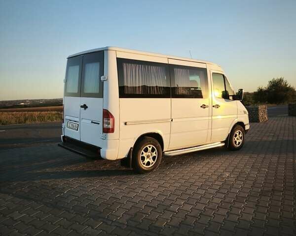 Білий Мерседес Sprinter, об'ємом двигуна 2.1 л та пробігом 560 тис. км за 8800 $, фото 9 на Automoto.ua