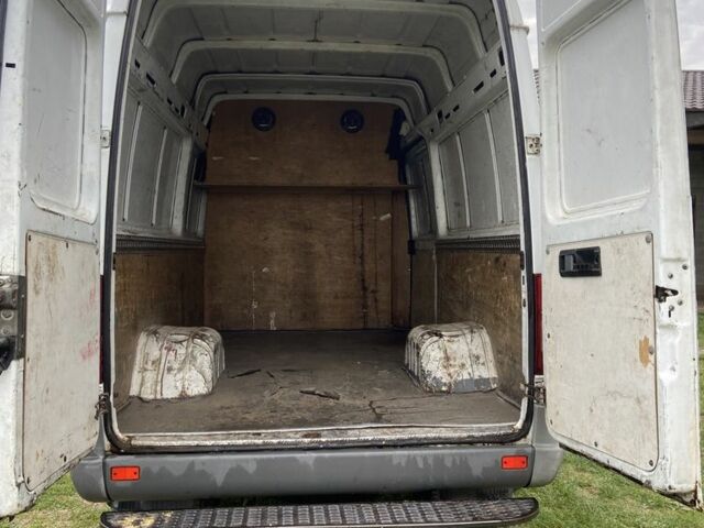 Мерседес Sprinter 2001 у Сарнах на Automoto.ua Білий Мерседес Sprinter, об'ємом двигуна 2.2 л та пробігом 450 тис. км за 7400 $, фото 3 на Automoto.ua