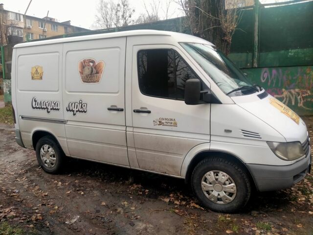 Белый Мерседес Sprinter, объемом двигателя 2.1 л и пробегом 370 тыс. км за 6200 $, фото 7 на Automoto.ua