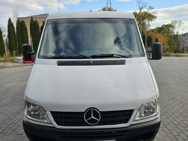 Білий Мерседес Sprinter, об'ємом двигуна 2.1 л та пробігом 483 тис. км за 6800 $, фото 2 на Automoto.ua