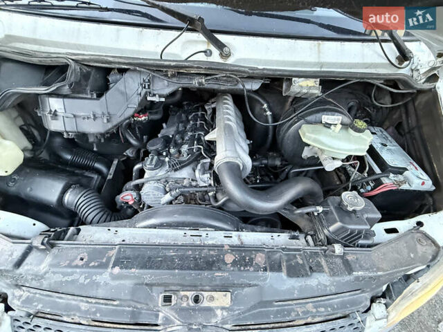 Мерседес Sprinter 2001 в Хмельницком на Automoto.ua Белый Мерседес Sprinter, объемом двигателя 2.7 л и пробегом 451 тыс. км за 7999 $, фото 25 на Automoto.ua