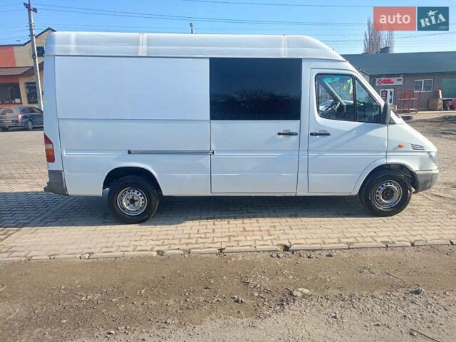 Білий Мерседес Sprinter, об'ємом двигуна 2.15 л та пробігом 566 тис. км за 7000 $, фото 3 на Automoto.ua