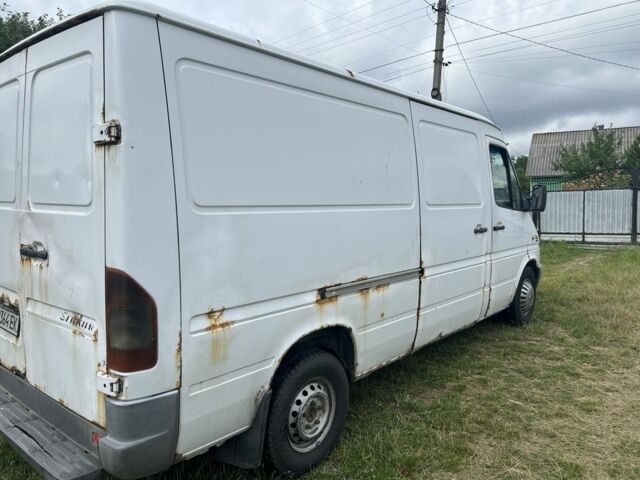 Білий Мерседес Sprinter, об'ємом двигуна 2.1 л та пробігом 920 тис. км за 4500 $, фото 2 на Automoto.ua