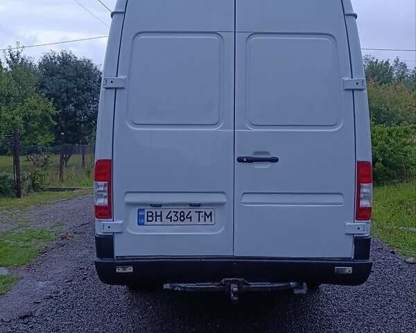 Білий Мерседес Sprinter, об'ємом двигуна 2.69 л та пробігом 106 тис. км за 8000 $, фото 4 на Automoto.ua