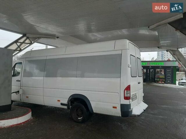 Білий Мерседес Sprinter, об'ємом двигуна 2.7 л та пробігом 450 тис. км за 9500 $, фото 4 на Automoto.ua