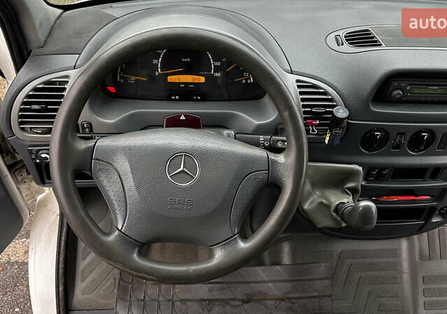 Мерседес Sprinter 2002 у Харкові на Automoto.ua Білий Мерседес Sprinter, об'ємом двигуна 2.1 л та пробігом 318 тис. км за 9999 $, фото 9 на Automoto.ua