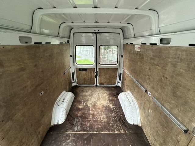 Білий Мерседес Sprinter, об'ємом двигуна 2.2 л та пробігом 450 тис. км за 6200 $, фото 13 на Automoto.ua